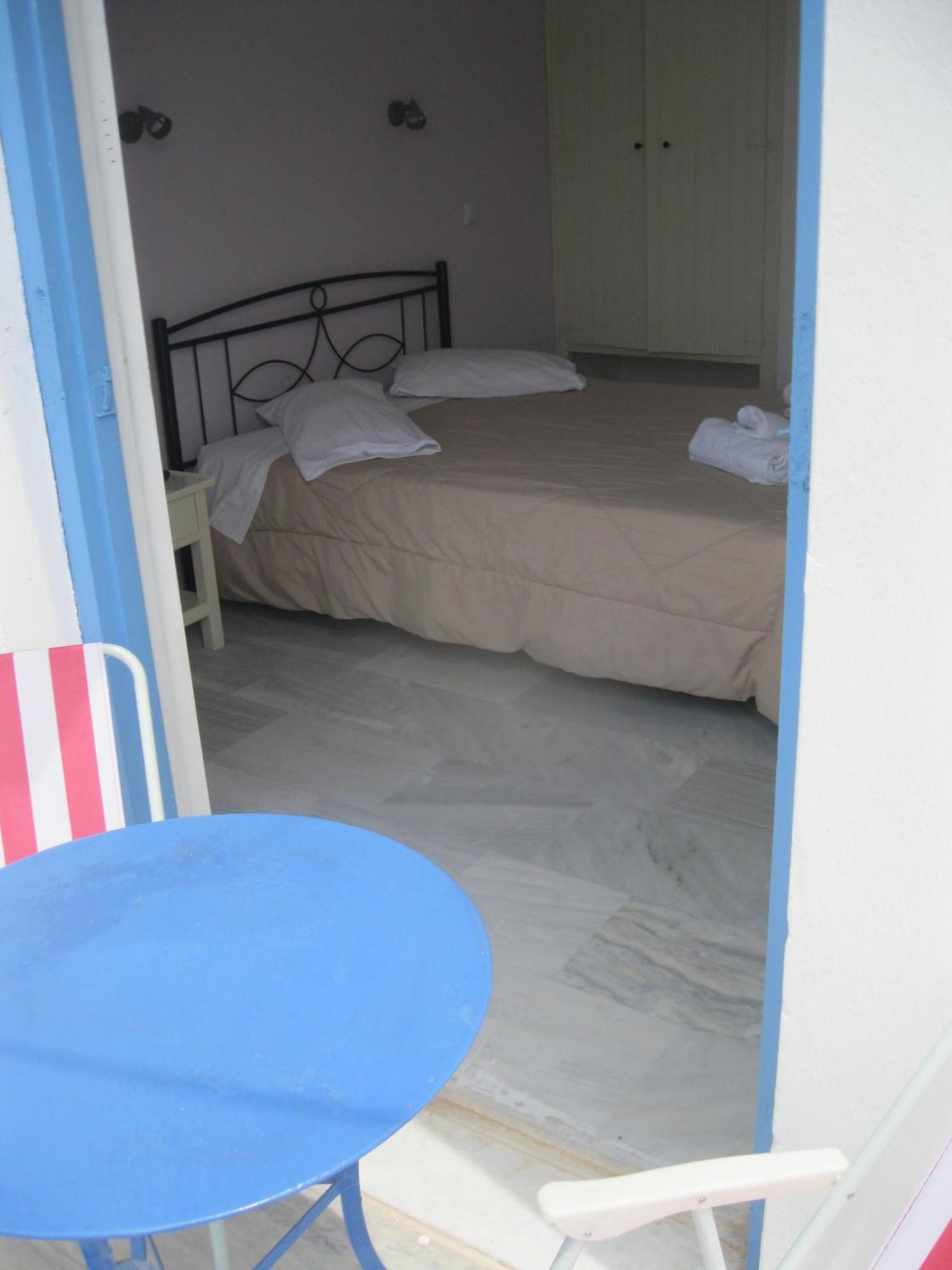 Very-Kokkos Pension 2 Naxos City Szoba fotó